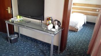 Juhe Express Hotel Luoyang Tianjin Road Exterior foto